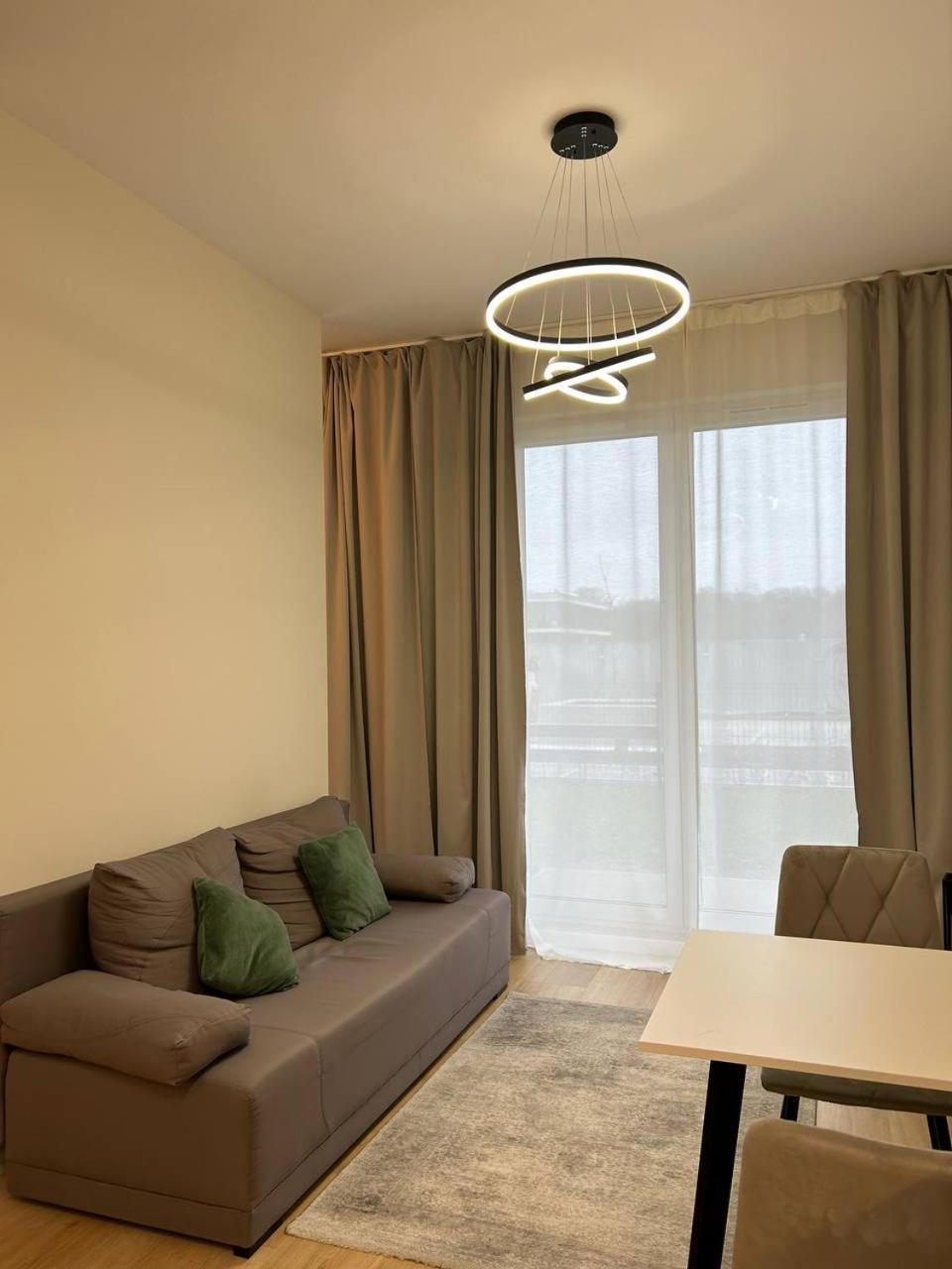Warsaw Airport Apartment Varsóvia Exterior foto