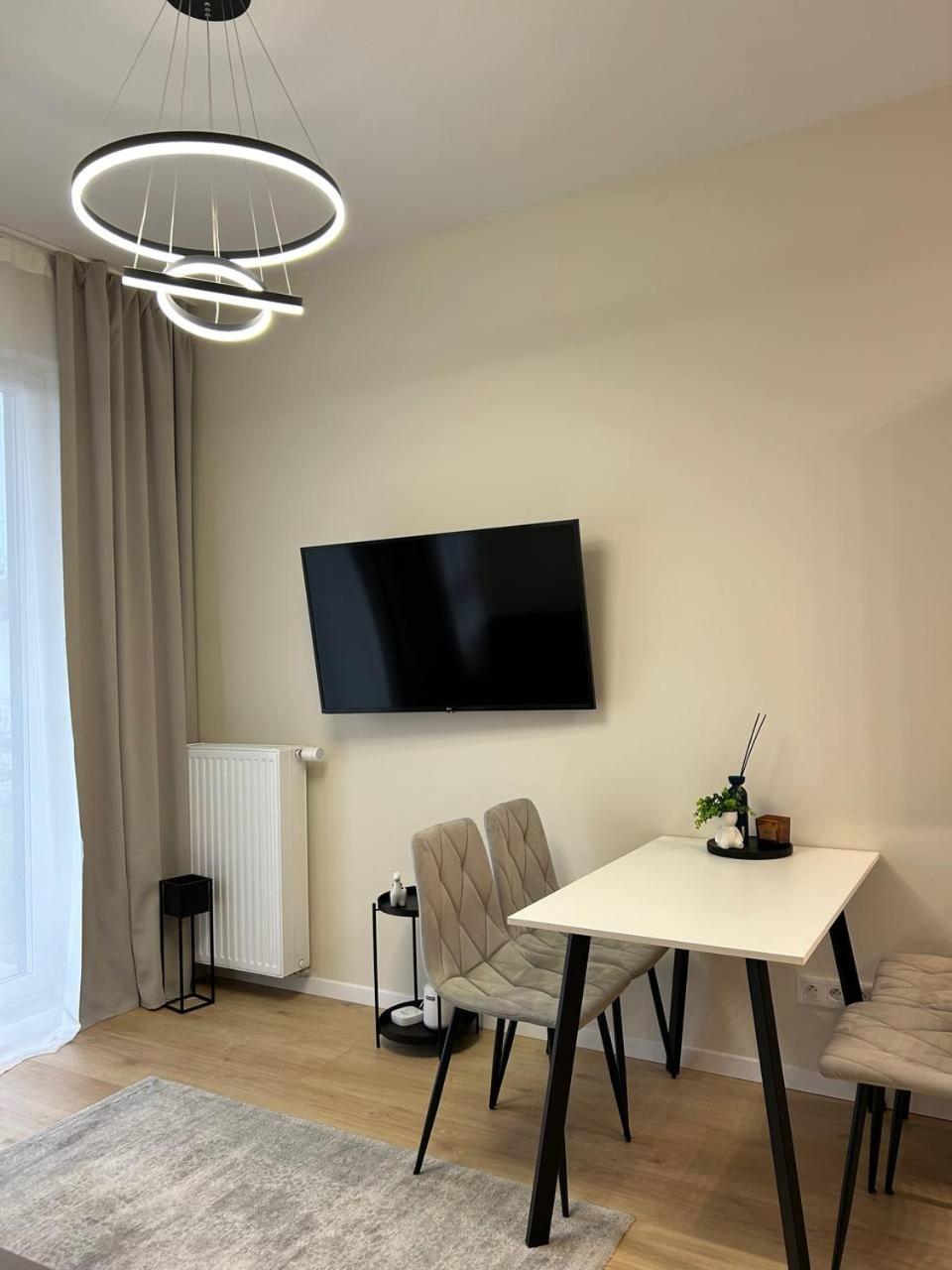 Warsaw Airport Apartment Varsóvia Exterior foto